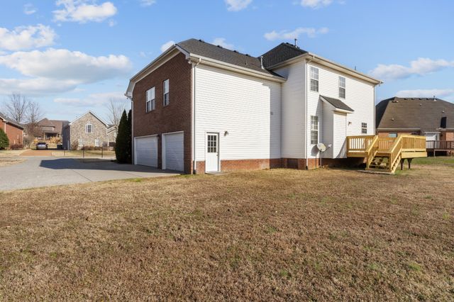 115 Myrtlewood Ln, Hendersonville, TN 37075