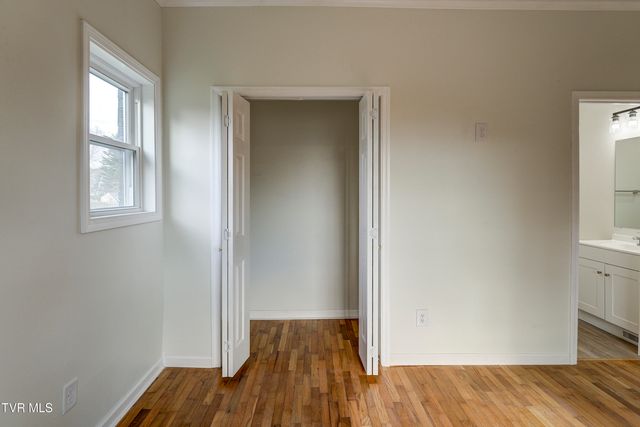 192 Old Embreeville Road, Jonesborough, TN 37659