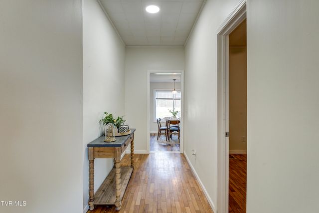 192 Old Embreeville Road, Jonesborough, TN 37659