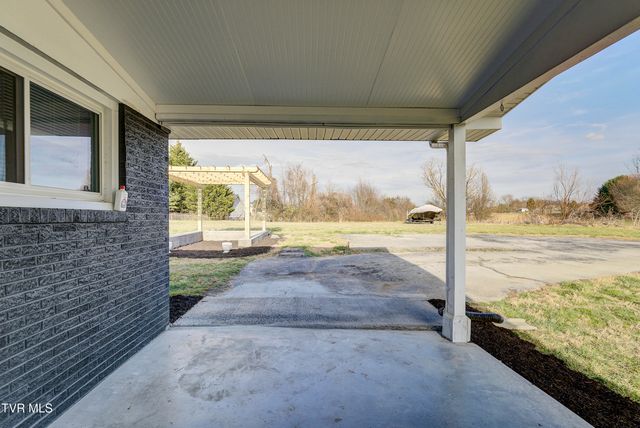 192 Old Embreeville Road, Jonesborough, TN 37659