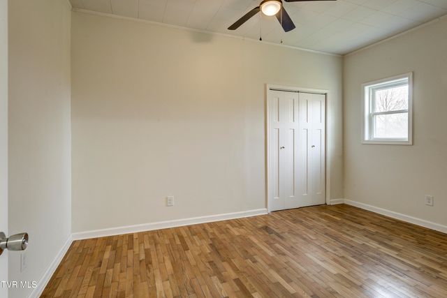 192 Old Embreeville Road, Jonesborough, TN 37659