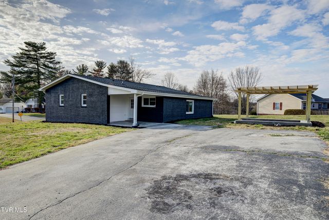 192 Old Embreeville Road, Jonesborough, TN 37659