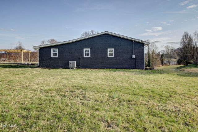 192 Old Embreeville Road, Jonesborough, TN 37659