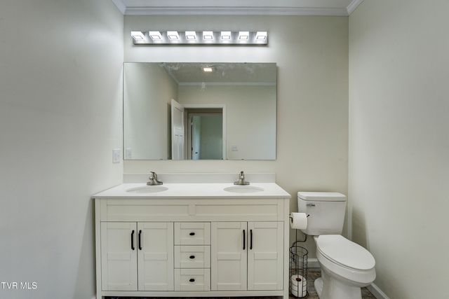 192 Old Embreeville Road, Jonesborough, TN 37659