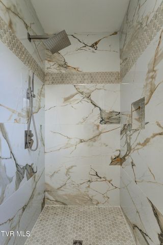 192 Old Embreeville Road, Jonesborough, TN 37659