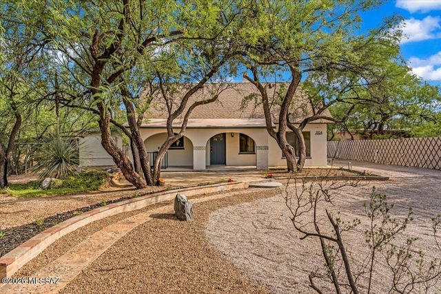 11134 E Edison Street, Tucson, AZ 85749