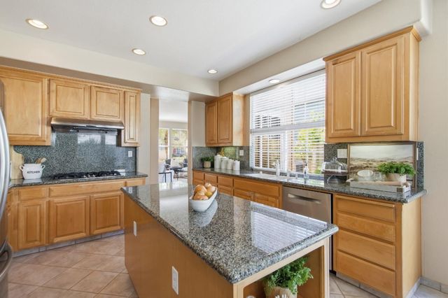 703 Lacewing Lane, Redwood City, CA 94065