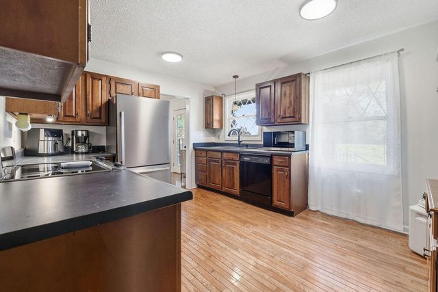 141 Skylark Drive, Paducah, KY 42001
