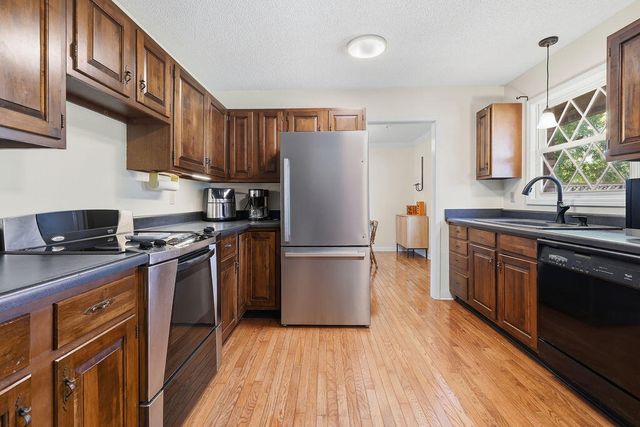 141 Skylark Drive, Paducah, KY 42001