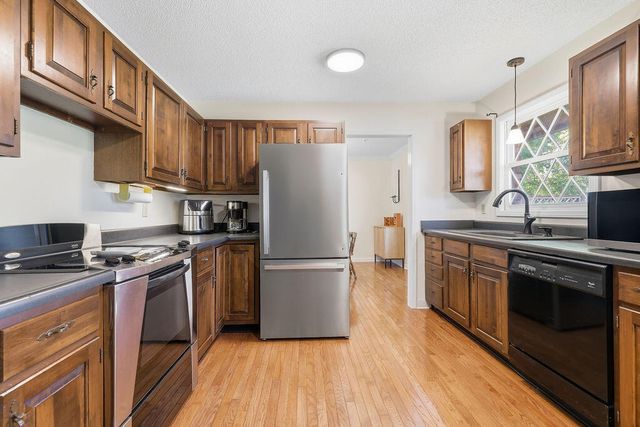 141 Skylark Drive, Paducah, KY 42001