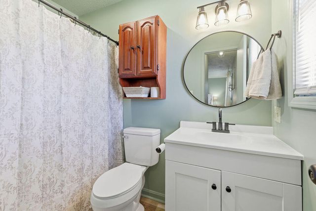 141 Skylark Drive, Paducah, KY 42001