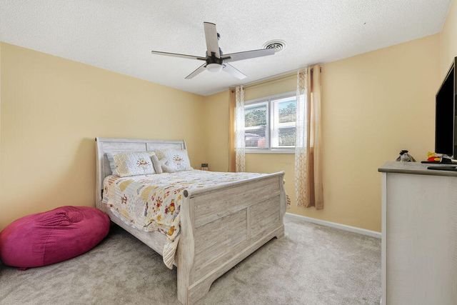 141 Skylark Drive, Paducah, KY 42001