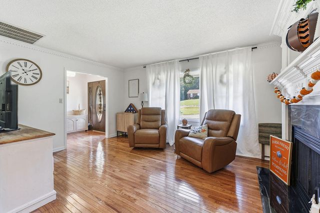 141 Skylark Drive, Paducah, KY 42001