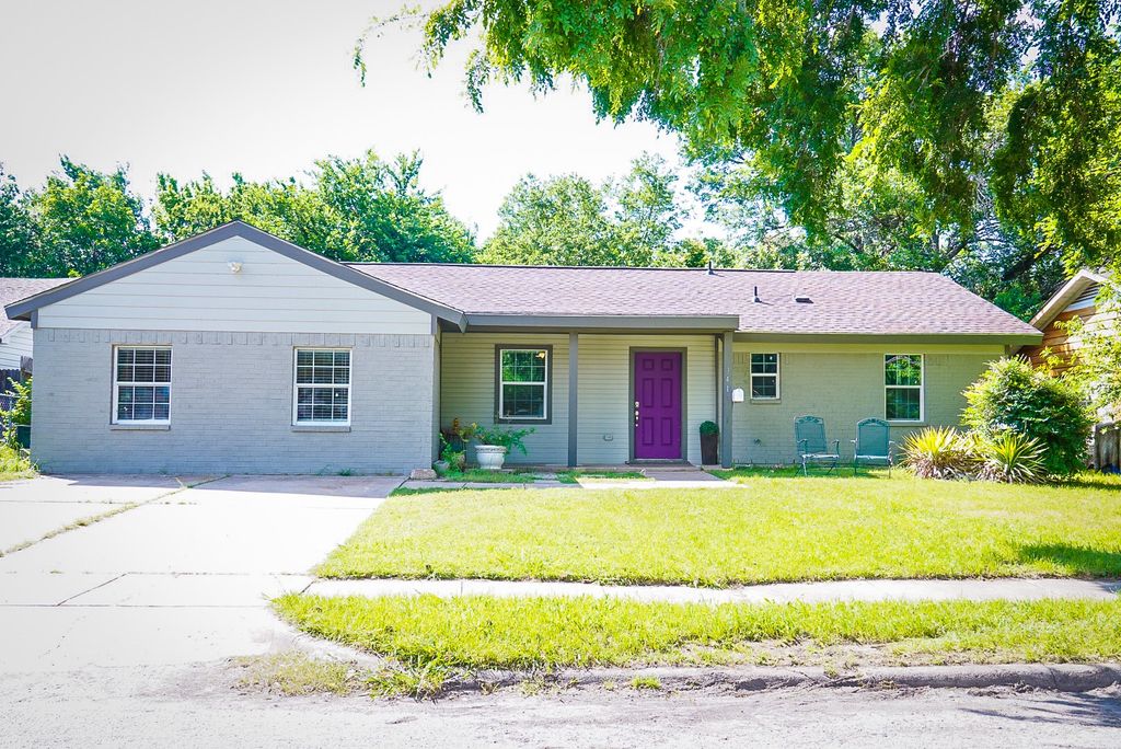 341 Christie Avenue, Everman, TX 76140
