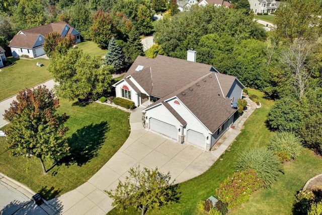4540 W Melissa COURT, Franklin, WI 53132
