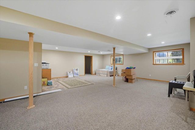 4540 W Melissa COURT, Franklin, WI 53132