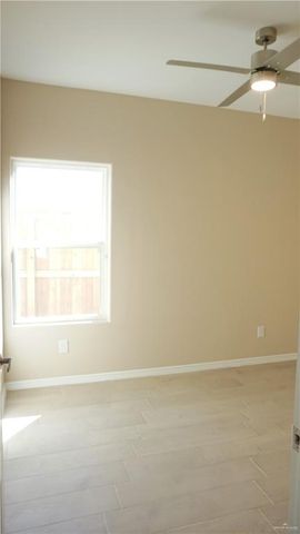 2918 W Kenwood Street 4, Edinburg, TX 78541