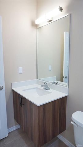 2918 W Kenwood Street 4, Edinburg, TX 78541