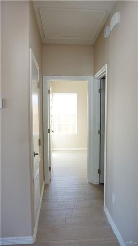 2918 W Kenwood Street 4, Edinburg, TX 78541