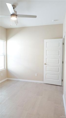 2918 W Kenwood Street 4, Edinburg, TX 78541