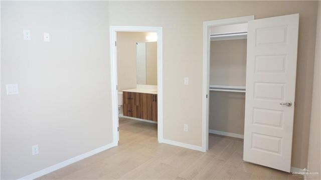 2918 W Kenwood Street 4, Edinburg, TX 78541