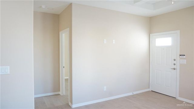 2918 W Kenwood Street 4, Edinburg, TX 78541