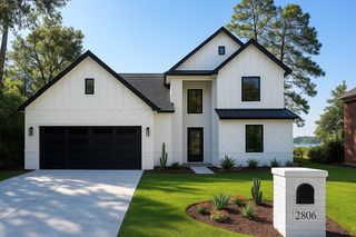 2806 Chaucer Dr, Montgomery, TX 77356
