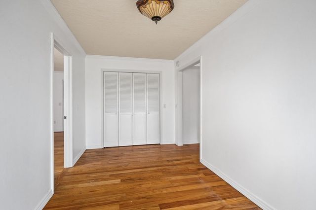 242 Oakland Dr, Sparta, TN 38583