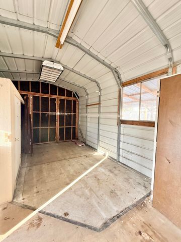 1956 Blue Pool Way, Chiloquin, OR 97624