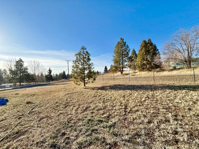 1956 Blue Pool Way, Chiloquin, OR 97624