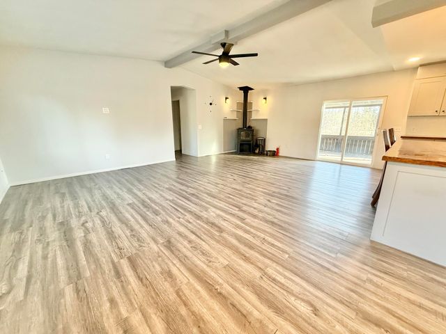 1956 Blue Pool Way, Chiloquin, OR 97624