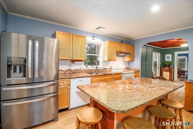 20 Mountain View Terrace, New Milford, CT 06776