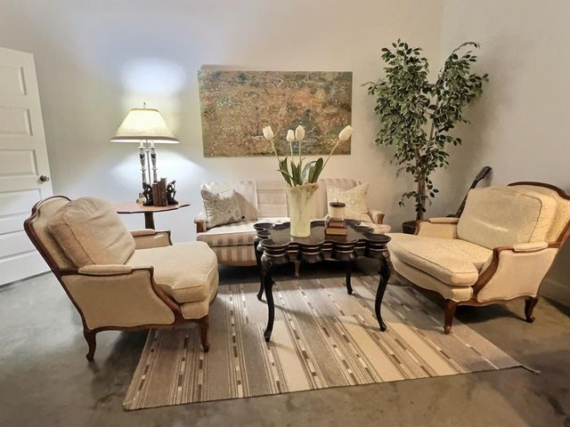 514 N Austin St, Marfa, TX 79843