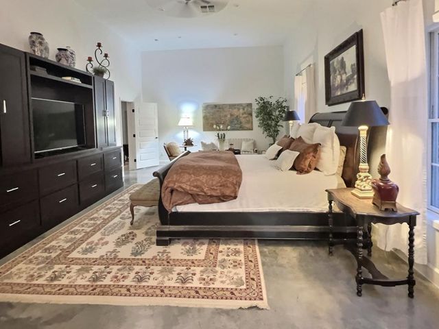 514 N Austin St, Marfa, TX 79843