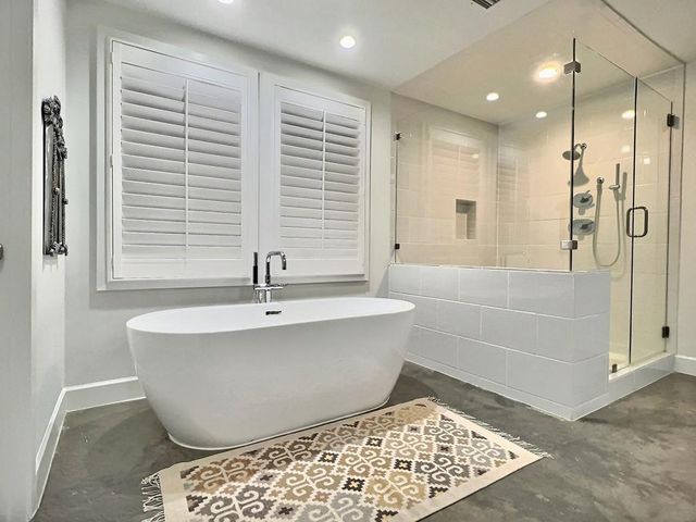 514 N Austin St, Marfa, TX 79843