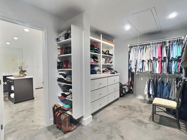 514 N Austin St, Marfa, TX 79843