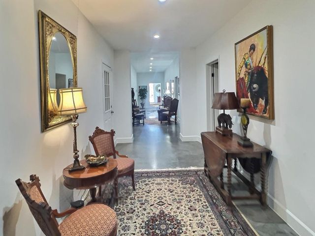 514 N Austin St, Marfa, TX 79843