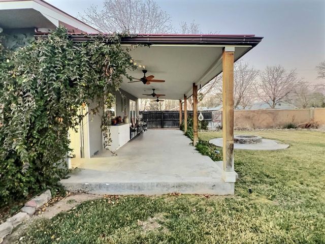 514 N Austin St, Marfa, TX 79843