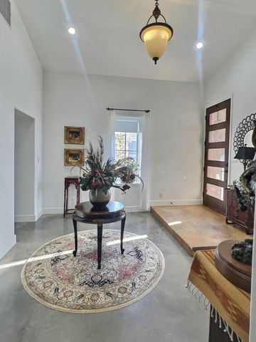 514 N Austin St, Marfa, TX 79843