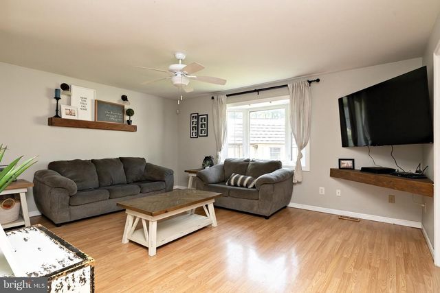601 STATION AVE, Mount Ephraim, NJ 08059