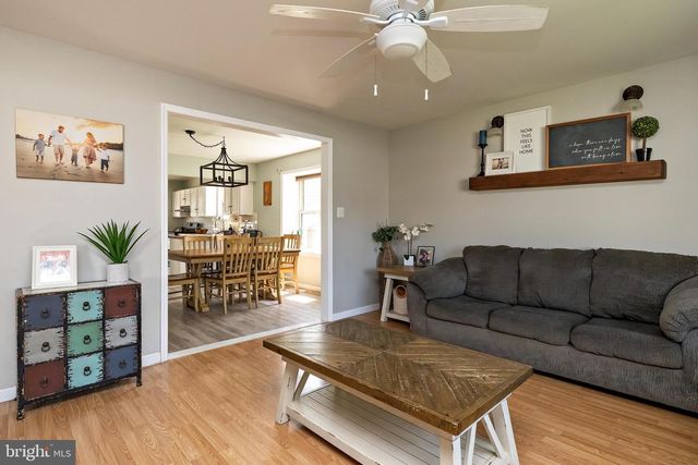 601 STATION AVE, Mount Ephraim, NJ 08059