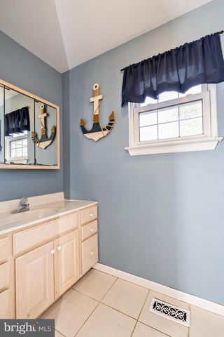 601 STATION AVE, Mount Ephraim, NJ 08059
