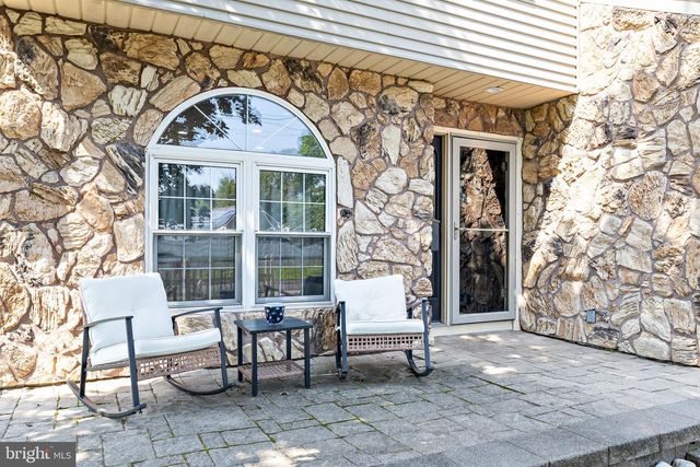 601 STATION AVE, Mount Ephraim, NJ 08059