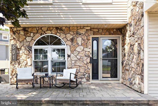 601 STATION AVE, Mount Ephraim, NJ 08059