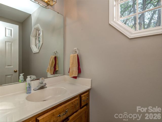 7301 Lee Rea Road, Charlotte, NC 28226
