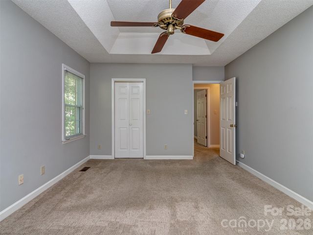 7301 Lee Rea Road, Charlotte, NC 28226