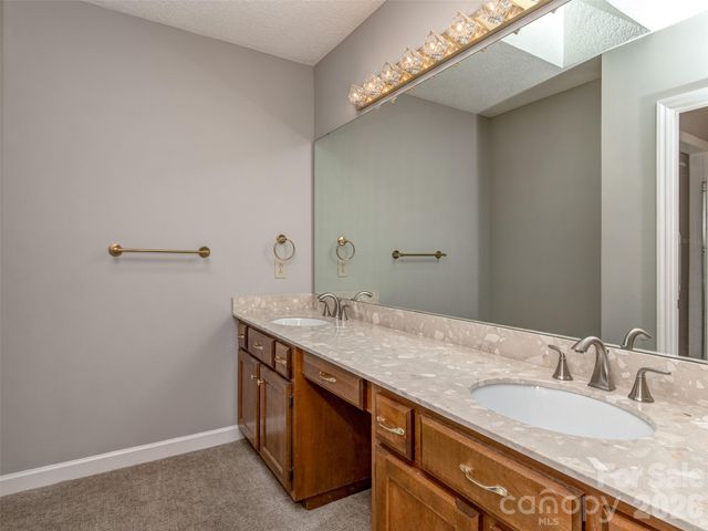 7301 Lee Rea Road, Charlotte, NC 28226