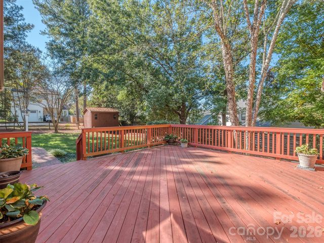 7301 Lee Rea Road, Charlotte, NC 28226