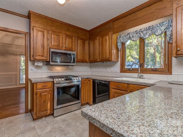 7301 Lee Rea Road, Charlotte, NC 28226