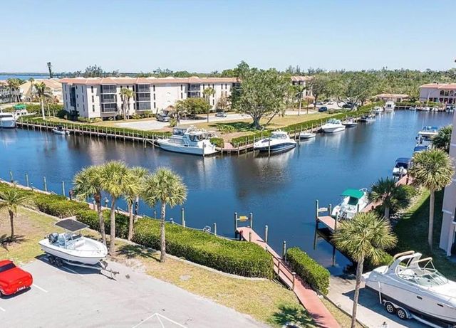 25188 MARION AVENUE E306, Punta Gorda, FL 33950
